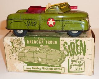 COURTLAND TOYS Tin Litho Friction 1950s ARMY BAZOOKA TRUCK #4020 with