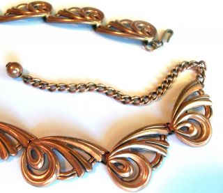  your consideration is this gorgeous Copper Necklace,signed RENOIR I
