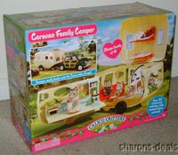 New Calico Critters Caravan Family camper Cloverleaf Corners 2133
