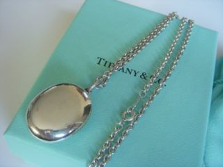 RARE Tiffany Co Sterling Silver Oval Locket Pendant Necklace 18 Omega