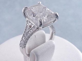 60 Carats Ct TW Cushion Cut Diamond Engagement Ring F I2 Gorgeous