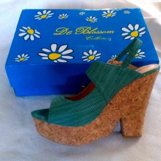 New de Blossom Wedge Heel Shoes Size 10