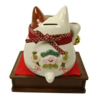 Japanese Lucky Cat Cattery Damo Money Box Bank Wooden