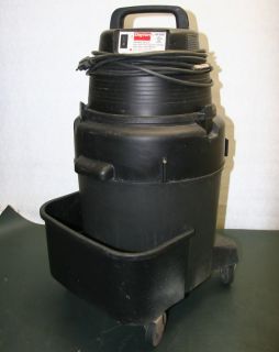 Dayton 10 Gallon Wet Dry Vacuum 4YE68