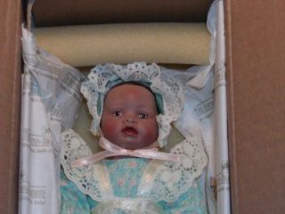 Ashton Drake Picture Perfect Babie Danielle Mini Doll Dated Mold