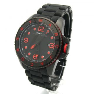  Black Stainless Steel Rubber Mens Diver Dive Sport Watch MBM2571 NWT
