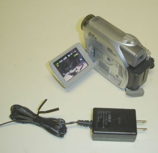 JVC GR D347 Mini DV Firewire Digital Camcorder