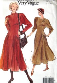 Easy Vogue Dress Pattern Womens Sz 12 14 16 Dolman Sleeve Flared