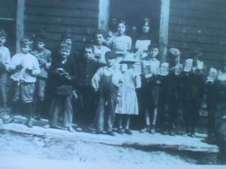 Lewis Hine Child Labor Photo Maine Sardine Cannery 1911