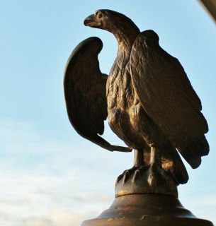 Antique Bronze Eagle Figure Statue Desk Sculpture