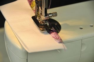  Fast Bernina 830 Sewing Machine A Real Performer Perfect Stitch