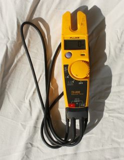  Fluke T5 600 600A Electrical Tester