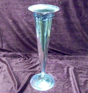  plate fairpoint trumpet vase we are pleased to offer this beautiful