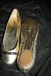 Brand New Size 10 M Beverly Feldman Gold Ballet Flat Shoes