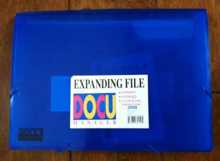 EXPANDING   POLY FILE FOLDER  13 POCKET LETTER SIZE NEW w TAGS