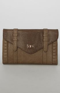  boutique the envelope handbag in taupe sale $ 27 95 $ 42 00 33 % off