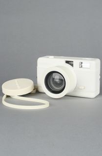 Lomography The Fisheye Compact Camera in White