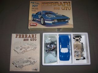 FERRARI 288 GTO Metal Kit Die Cast w Plastic Parts 1 24 CB CAR Made in