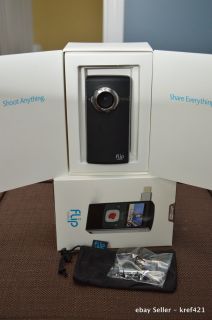 Flip Video UltraHD U2120B 8 GB (120 Minutes) Camcorder