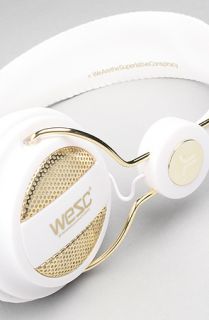 WeSC The Oboe Golden NonSeasonal Headphone in White