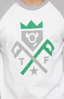 TRUKFIT The 2 Flags Raglan in White Heather