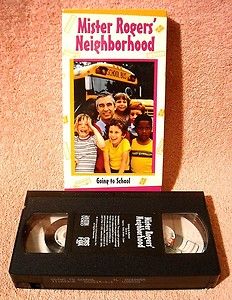 MISTER ROGERS NEIGHBORHOOD Going To School RARE OOP VHS EXCELLENT