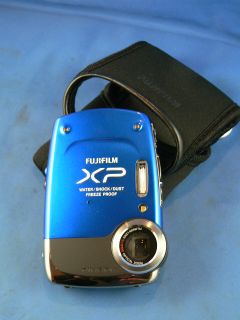 fujifilm finepix xp20 blue 14 mp digital camera 5x zoom and 2 7 screen