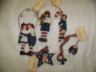  Painted Ornaments Raggedy Ann & Andy Gail West/Catherine Lillywhites