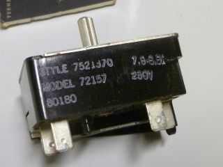 Frigidaire FFEF4015LW - 5.4 cu. ft. 40 Double-Oven Electric Range