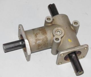  Airborne Accessories Corp R 330 Right Angle Gear Box 5 8 Shaft