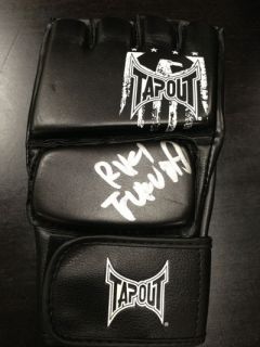 Riki Fukuda Signed Tapout Glove MMA UFC WEC Pride Dream Strikeforce