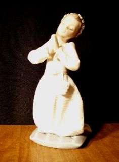 Lladro 6089 Communion Prayer Girl Figurine First Communion Gift