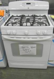 New GE 30 White Gas Range Large Capacity Self Clean w Convection Oven