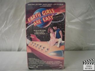 Earth Girls Are Easy VHS Geena Davis Jeff Goldblum 028485153035