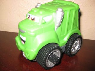 Playskool Hasbro Tonka Green Garbage Truck Wheels Toy Vehicle moves