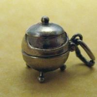 Vintage English Silver NUVO OPENING CAULDRON Charm ~ Opens to Witch on