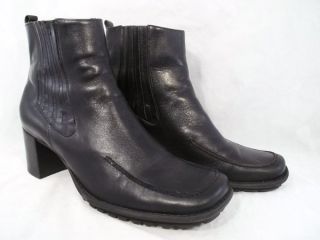Gianni Bini Pluto Leather Pull on Ankle Boots Womens Sz 9