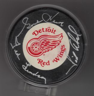 GORDIE HOWE SIGNED AUTOGRAPHED PUCK TED LINDSAY SID ABEL PRODUCTION