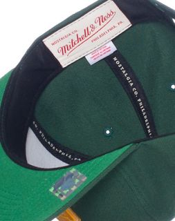 Mitchell and Ness Green Bay Packers NFL Snapback Cap