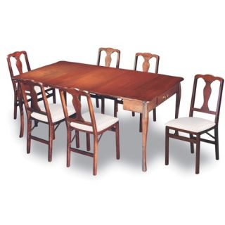 Traditional Expanding Dining Table in Cherry