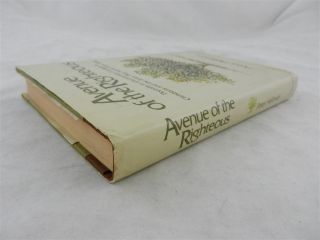    AVENUE OF THE RIGHTEOUS BY PETER HELLMAN 1980 1ST EDITION