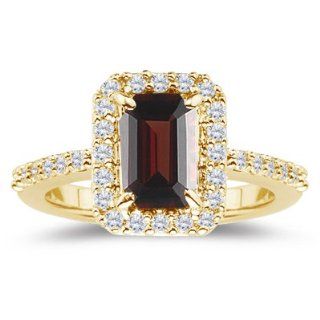 50 Cts Diamond & 5.47 Cts Garnet Ring in 18K Yellow Gold 4.0