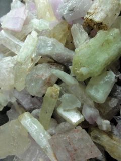 1lb Lot of Kunzite Hiddenite Spoduemene Gem Crystal Rough Mineral