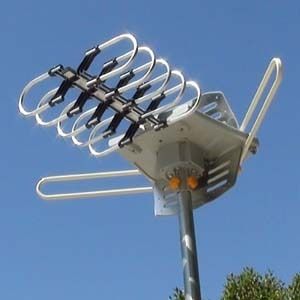 HDTV Outdoor Amplified Antenna HD TV 360 36dB Rotor Remote UHF VHF FM