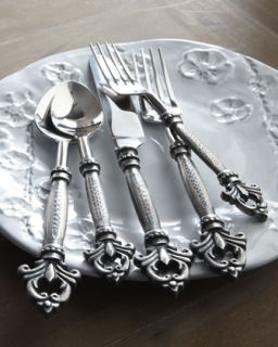 20 Piece Flatware    Twenty Piece Flatware