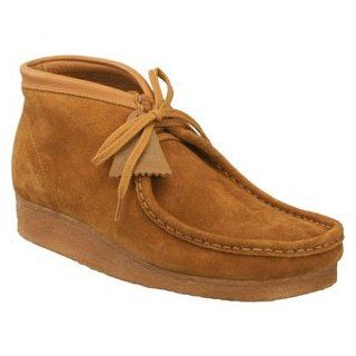 Clarks   Wallabee Boot   Mens (Chestnut Suede)   Footwear