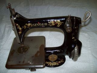  SINGER MODEL 24 TREADLE SEWING MACHINE CHAIN STITCH INDUSTRIAL OR HOME