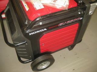 Honda EU6500i Generator Barely Used Perfect Condition   Full 3 year