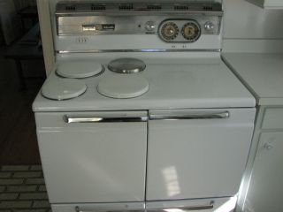 Vintage GE Hotpoint Electric Range Stove Oven 1950s Good Condition