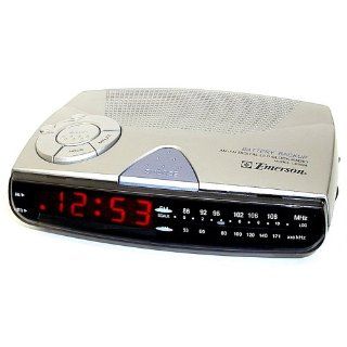 Emerson CK5028 Am/Fm Digital Clock Radio with Sure Alarm Battery Back